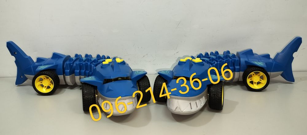 Детская гибкая машинка-АКУЛА в стиле ХотВилз со звуком и светом