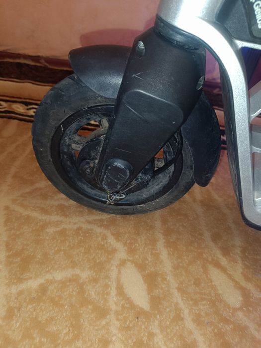 Електросамокат Gelius Effort pro2s silver (GP-ES1000S)