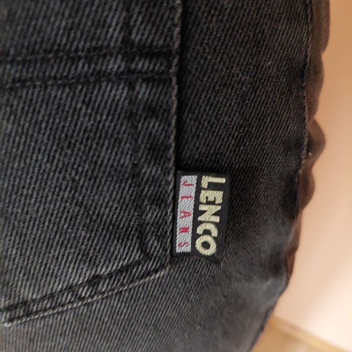 Szare spodnie mom jeans