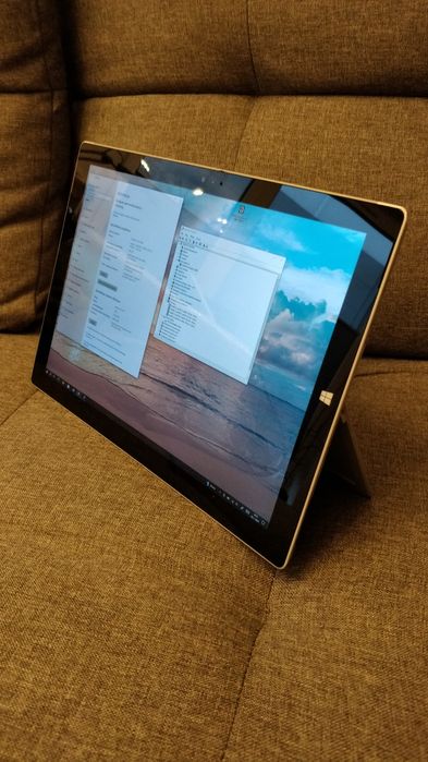 Surface 3 pro Microsoft i3 4gb ram 64gb  tablet z windows 10 komputer