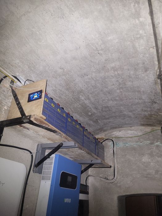 Magazyn energii z inwerterem