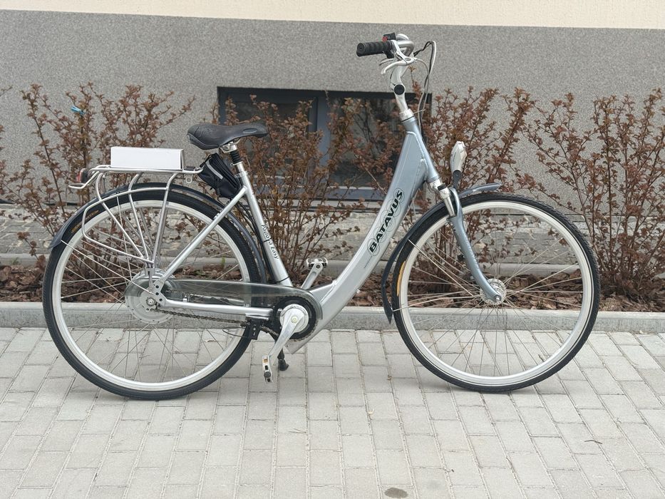 Електровелосипед Batavus повний комплект Європа ручка газ