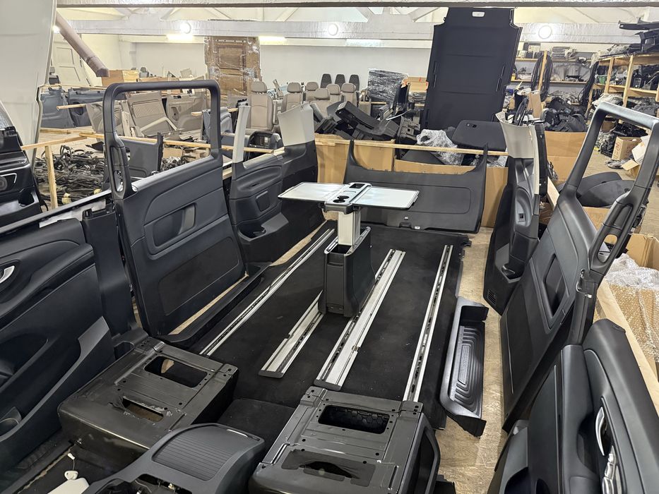 Салон сидіння карти потолок обшивки підлога Mercedes Vito V-class W447