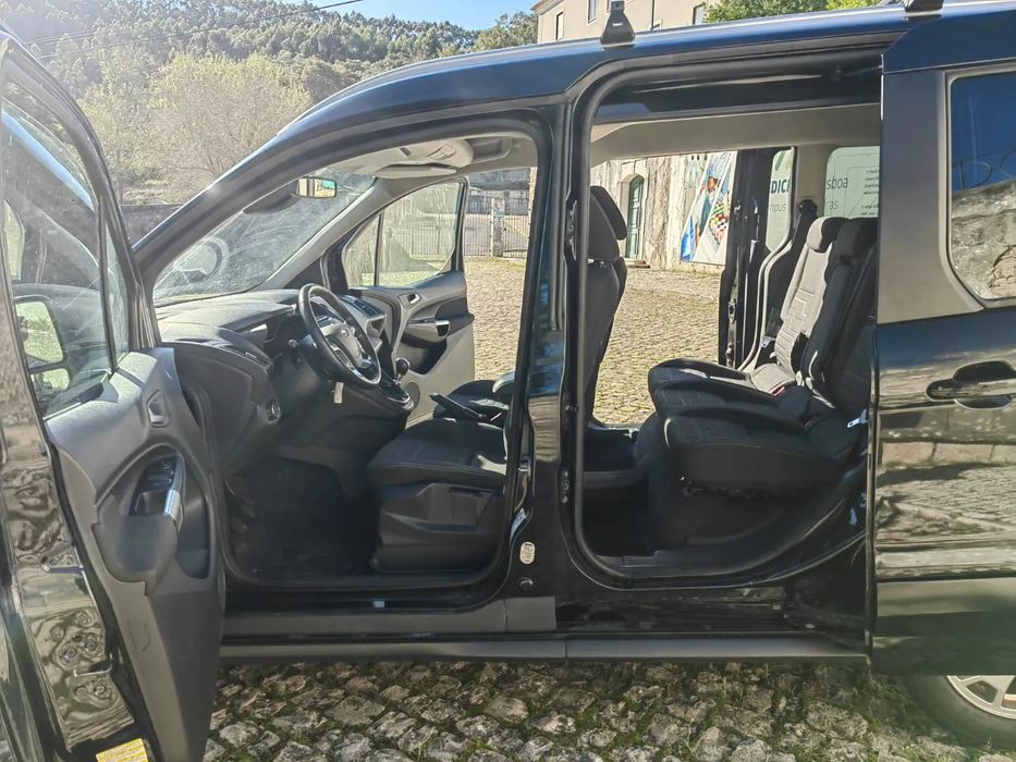 Ford Tourneo Connect 1.0 EcoBoost S&S Titanium