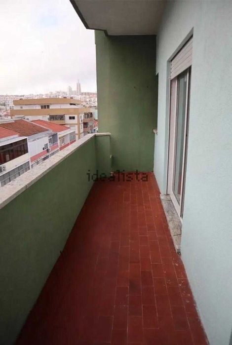FANTÁSTICO Apartamento totalmente REMODELADO, na Cova da Piedade