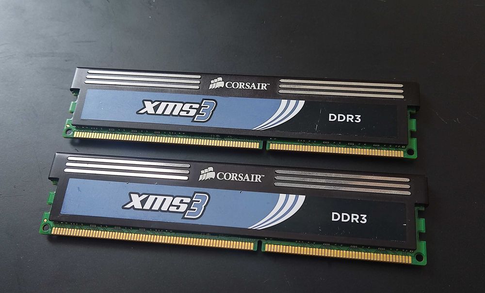 Комплект Оперативної Пам'яті – Corsair XMS3 6GB DDR3 "(3x2GB)" 1600MHz