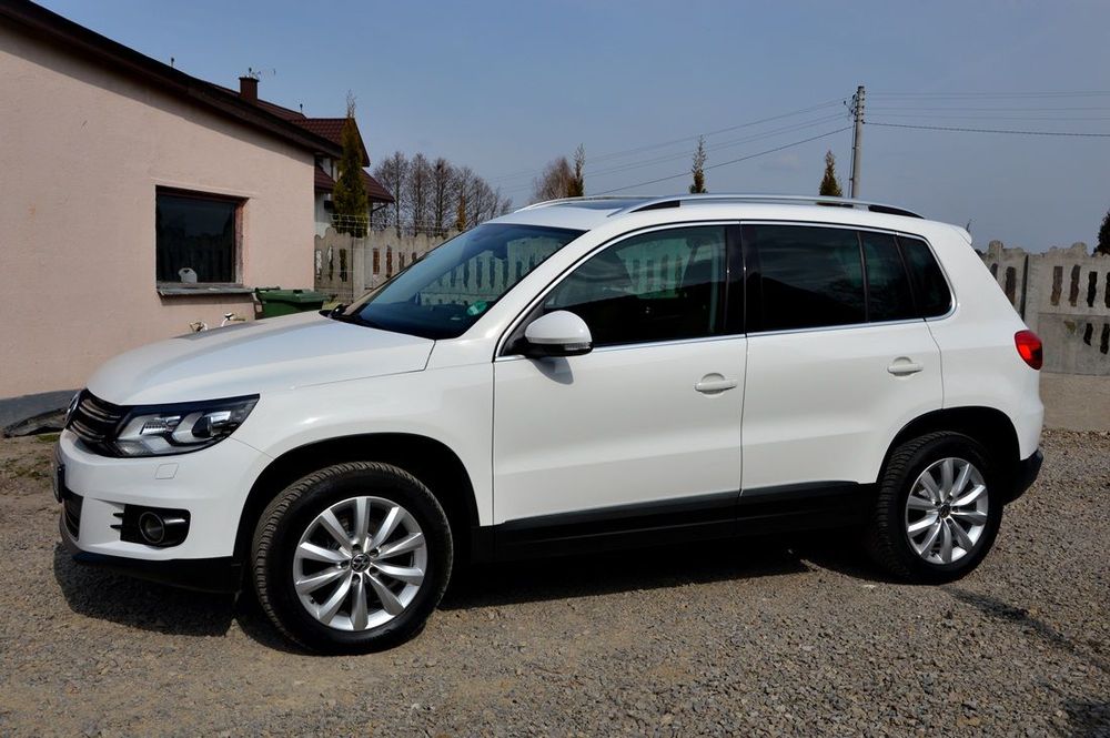 Volkswagen Tiguan LIFT_2.0 TDi 140KM_Alcantara_Navi_Xenon_ZADBANY