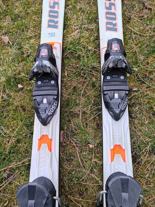 Narty zjazdowe używane