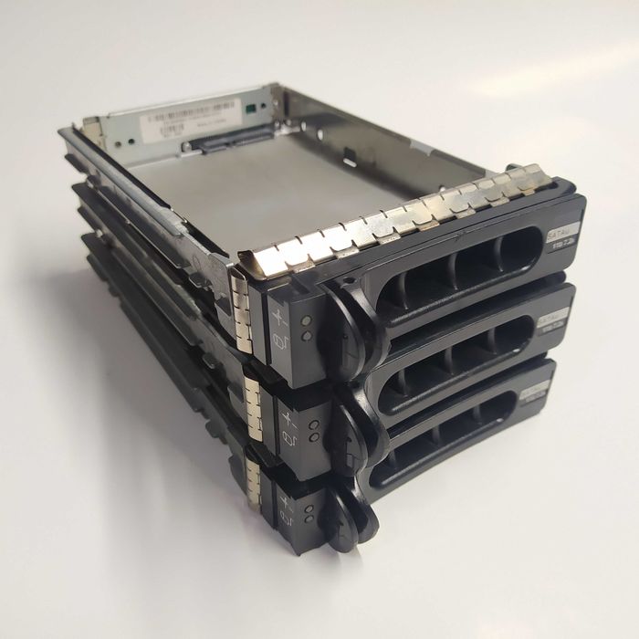 Салазки Корзина Карман 3.5" SAS/SATA для сервера в зборі.