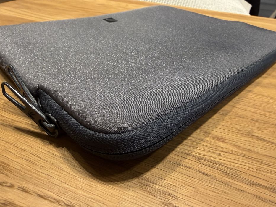 Pokrowiec na MacBook Pro 13
