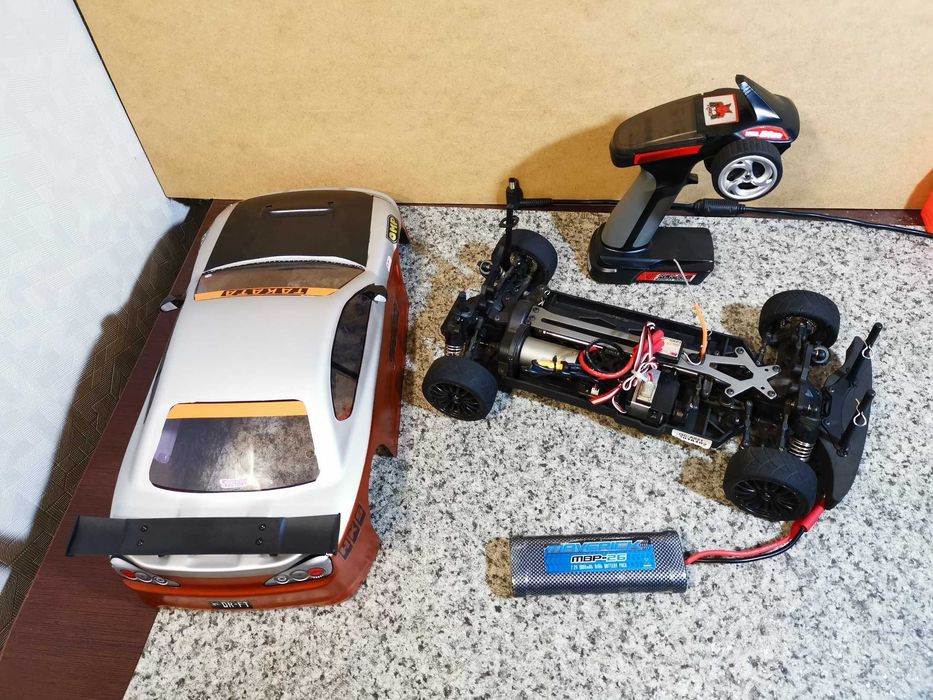 RC машинка Exceed Mad Speed Brushless 1/10 шосе дріфт безколекторна