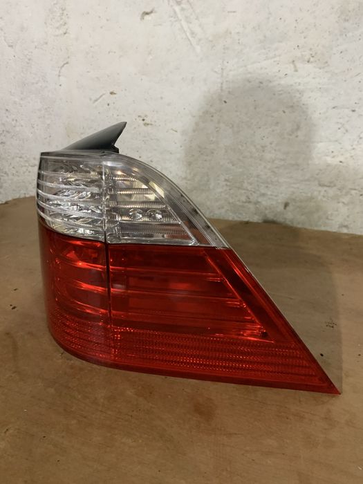Lampa tylna prawa w błotnik bmw e61 lift Led - reflektor prawa tył