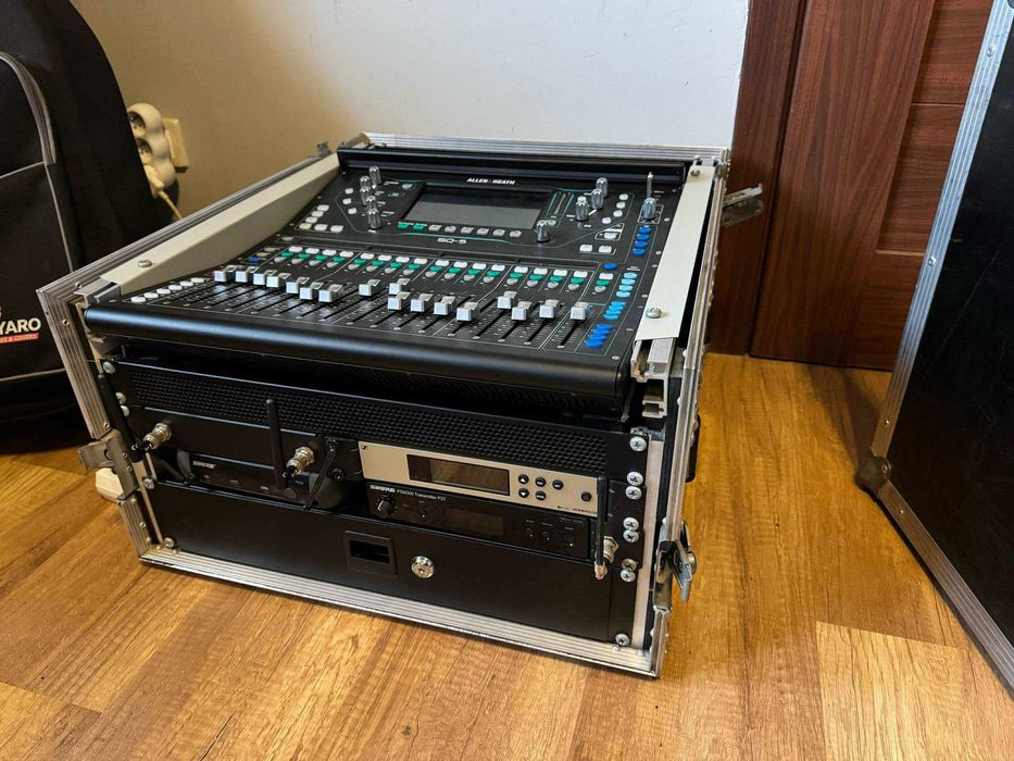 Mikser Allen & Heath SQ5 w stanie idealnym