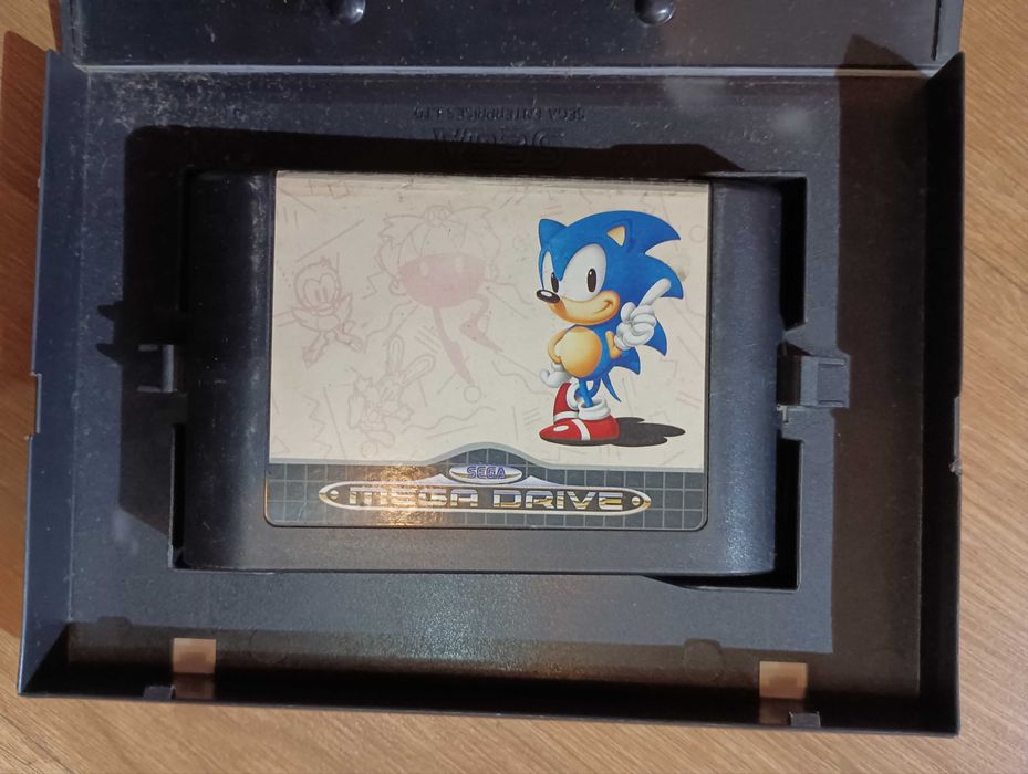 Sonic The Hedgehog (Cassete 16-Bit. Contém Manual de Instruções)