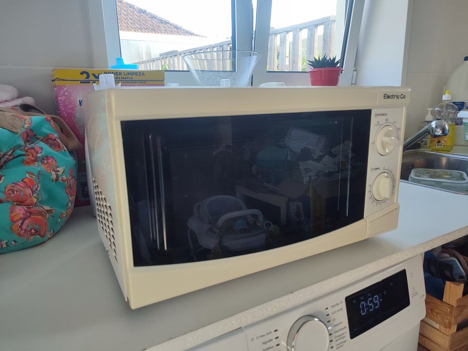 Microondas Electric Co