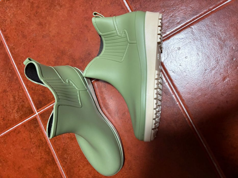 botas verdes tamanho 41.