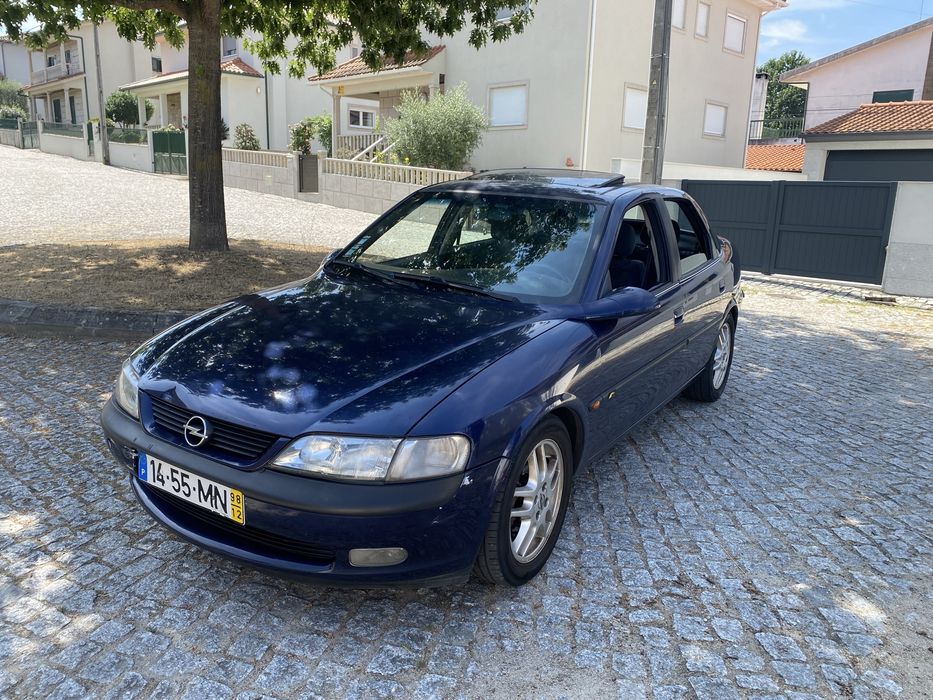 Opel Vectra — fotografia 3