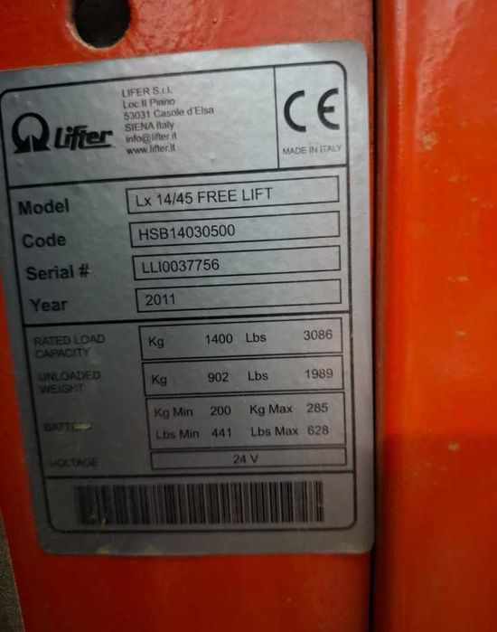 Stacker LIFTER semi novo