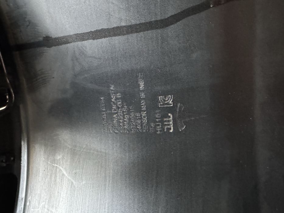 Диск tesla model 3 20