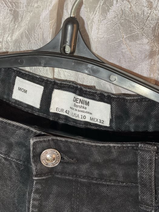 Джинси MOM Bershka