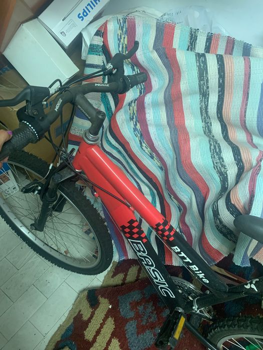 Bicicleta BTT usada