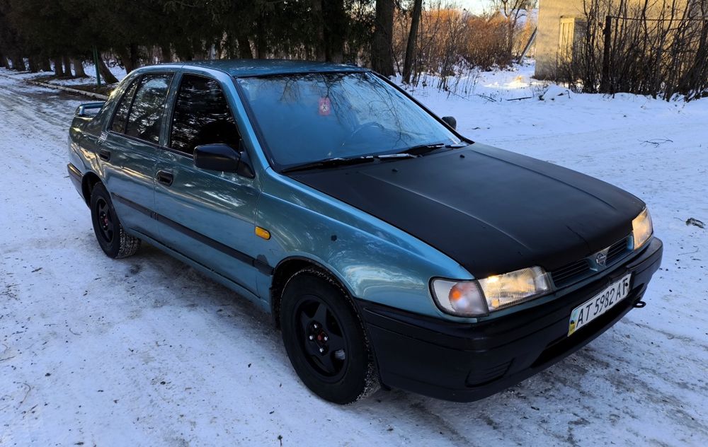 Nissan Sunny 1.4 бензин 1995 року авто в хорошому стані Санні Ніссан