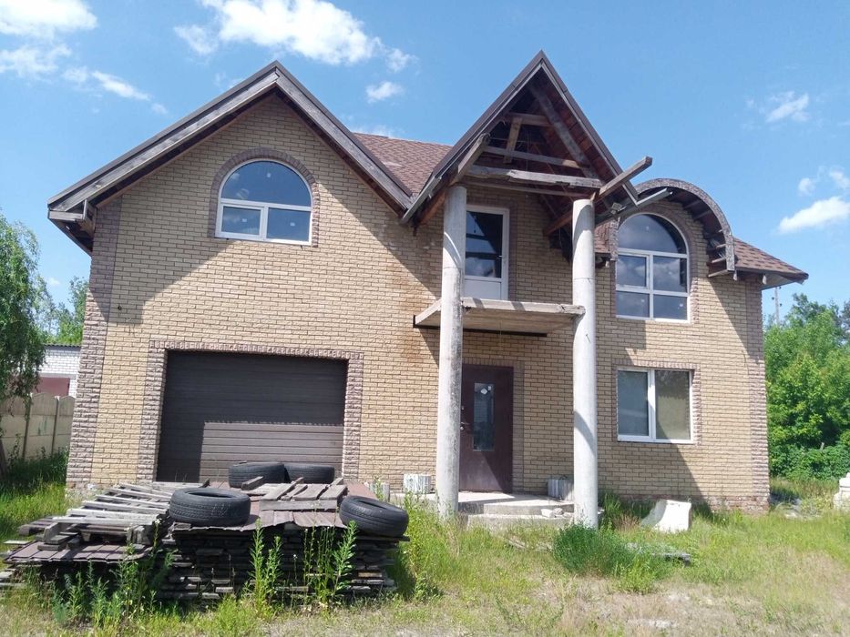 Продаю шикарный коттедж современной постройки гМерефа удобный район