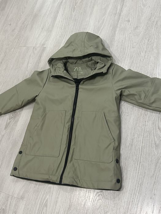 Куртка Zara розмір 122 (7 років)