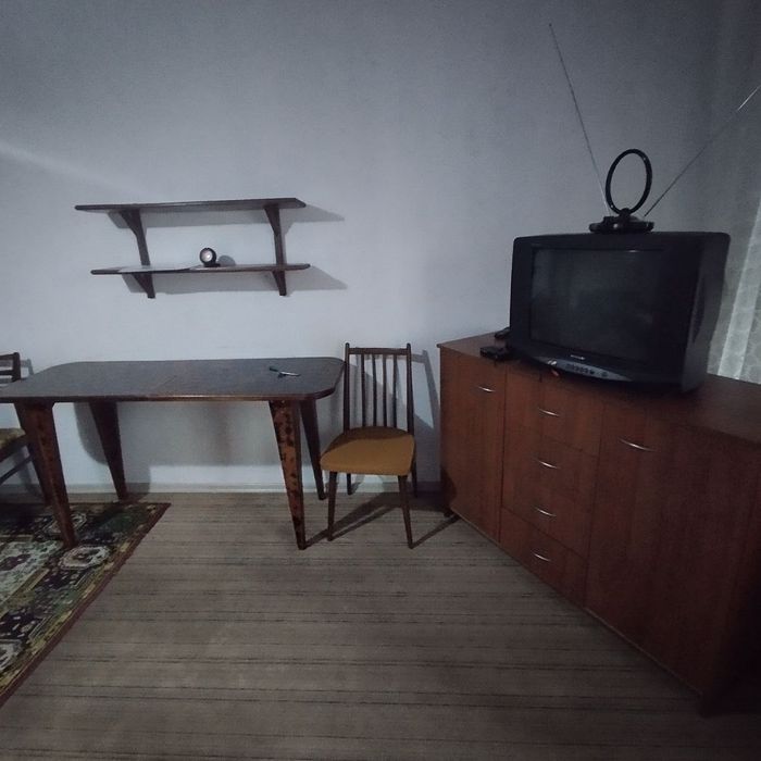Продам 1к квартиру 38м2, кирп.дом, прСлобожанский, отличн.цена!
