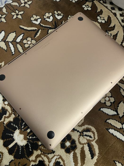 Продам Macbook Air 256GB