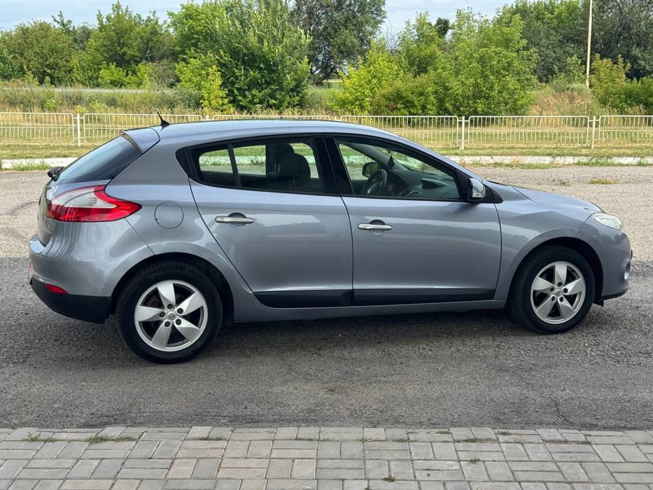 Свіжопригнанний Renault Megane 1.6 Germany