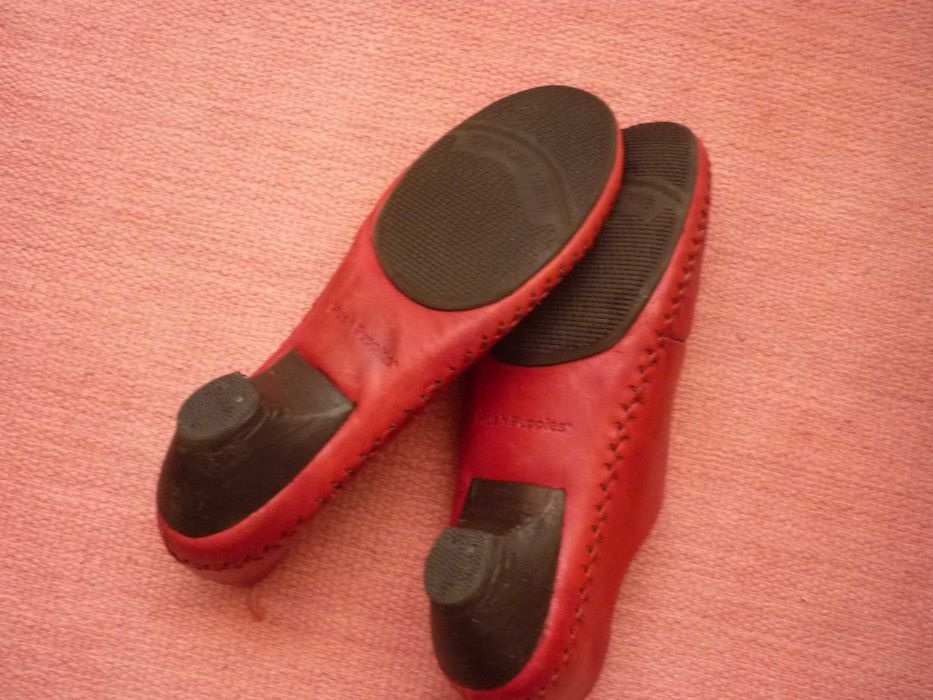 sapatos vermelhos Hush Puppies