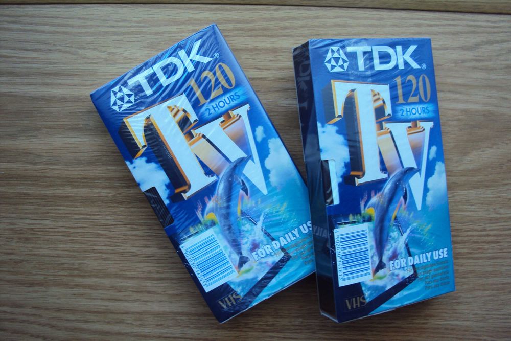 Cassetes embaladas para gravar ( Som e Imagem)