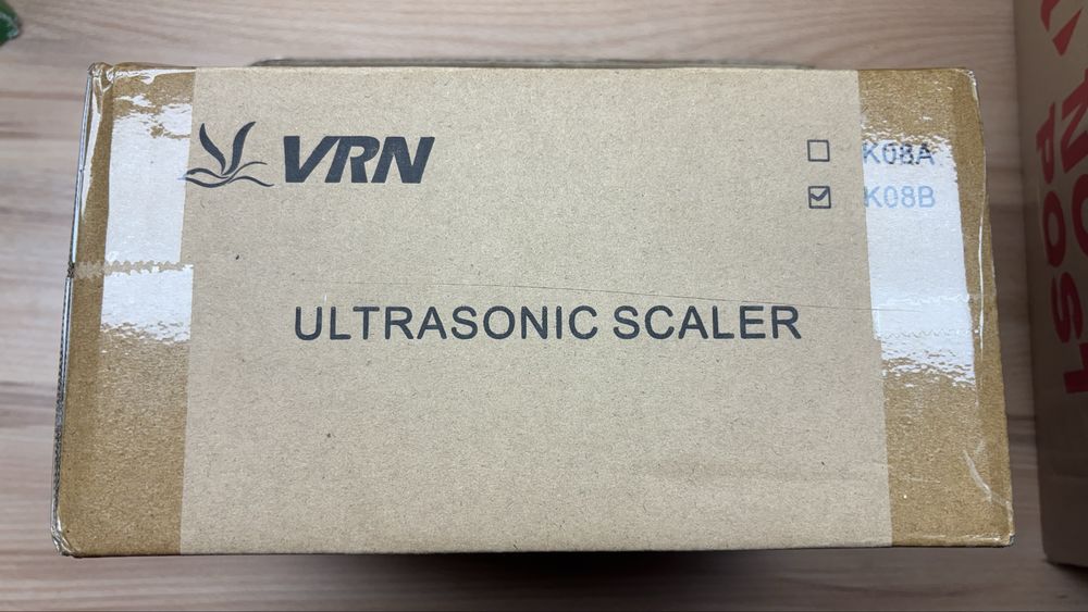 Skaler ultradźwiękowy stomatologiczny VRN K08B, nowy