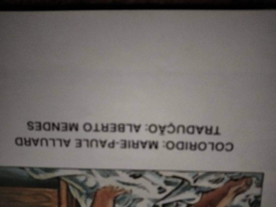 Livro de banda desenhada portes incluídos
