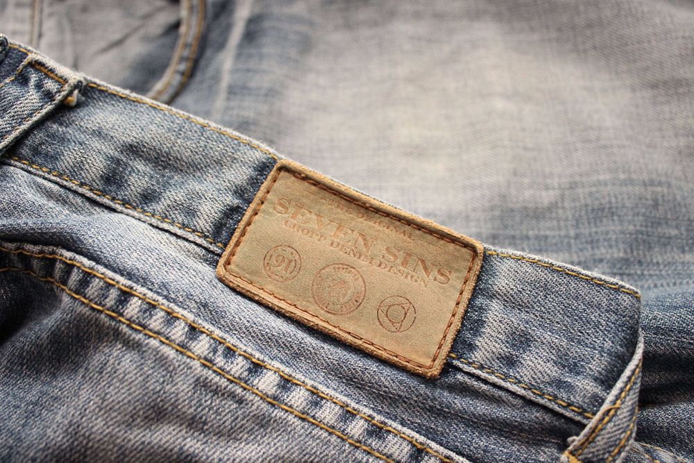Spodnie jeansy jeansowe męskie Cropp Seven Sins 30/32
