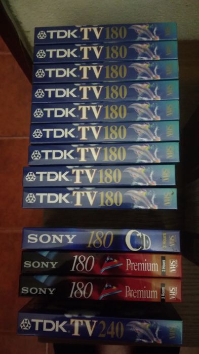 Cassetes VHS novas seladas
