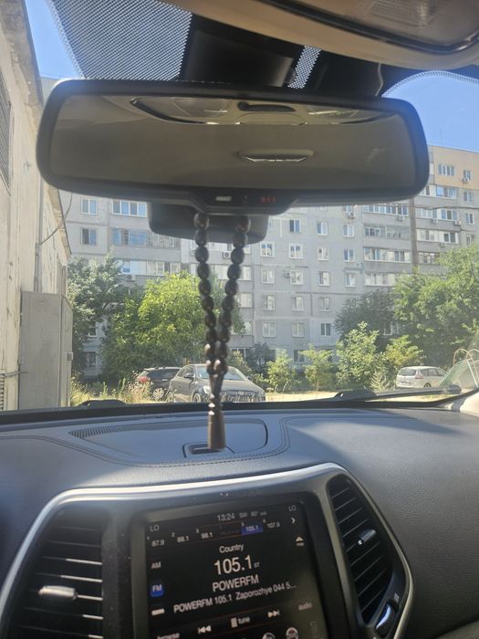 Jeep Cherokee Limited White