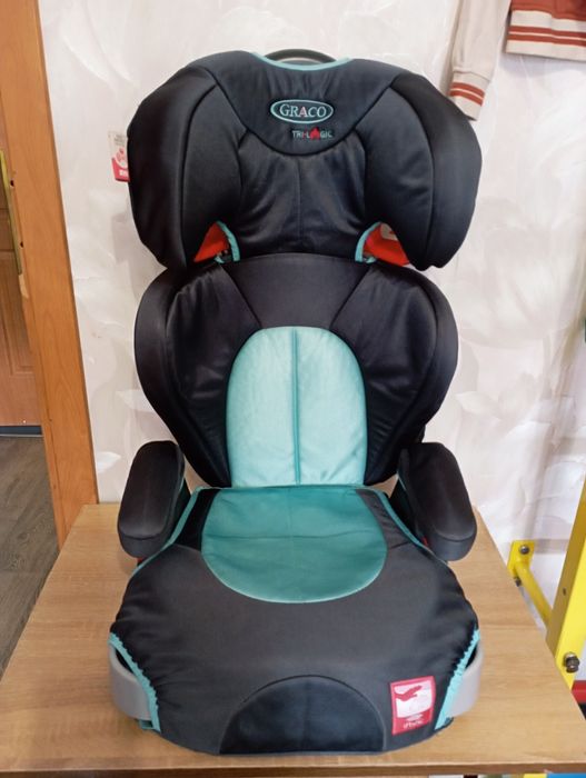 Автокрісло бустер Graco Logico L. 15-36 кг.