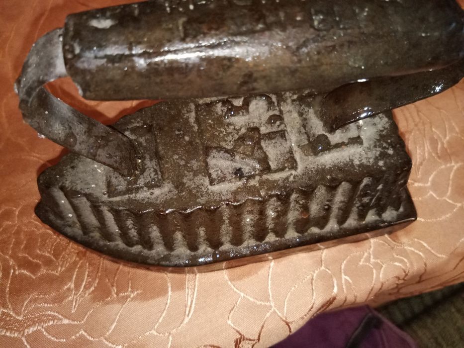 Старый антиквариат утюг СССР