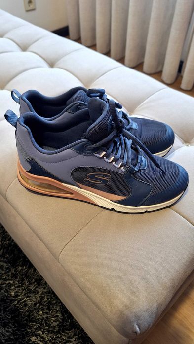 Skechers Mulher Memory Foam