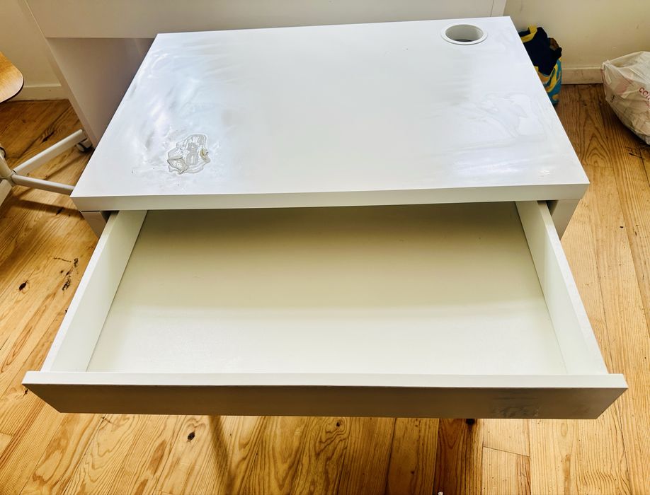 Comoda de uma Gaveta