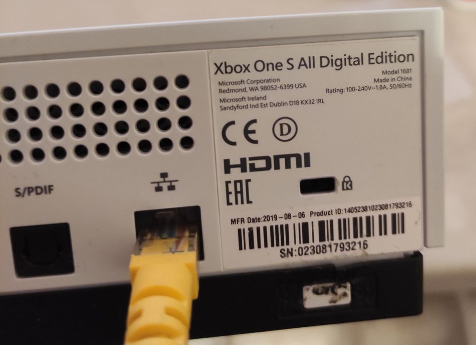 X Box One S 500gb