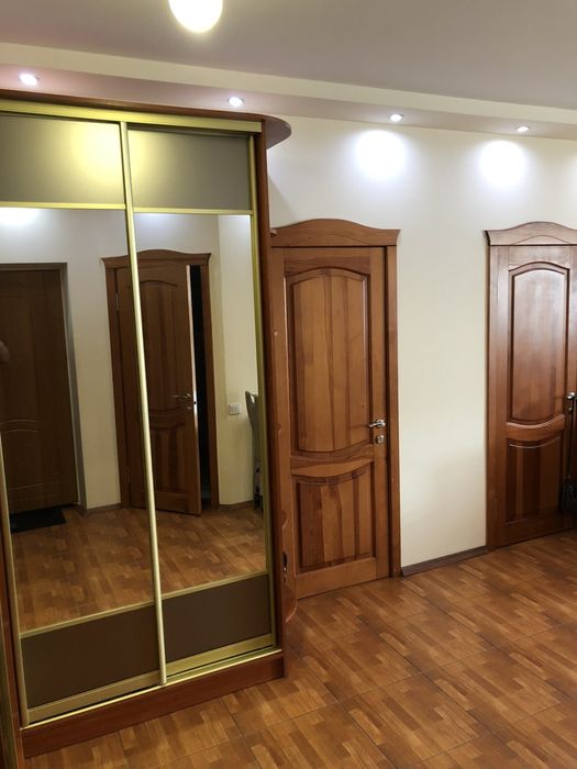 Продам 3-х кімнатну квартиру з автономним опаленням