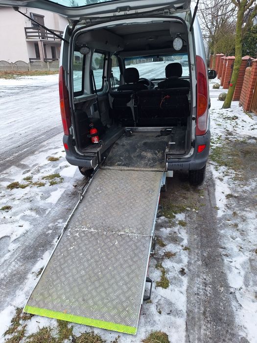 Dla inwalidy, rampa, automat