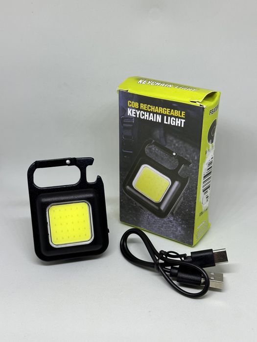 Luz LED Recarregável - Keychain Light