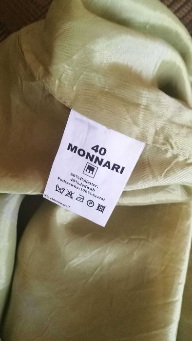 Sukienka Monnari jedwab, r. 40.