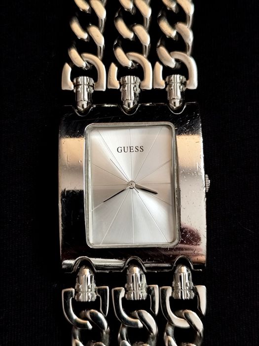 Damski zegarek Guess