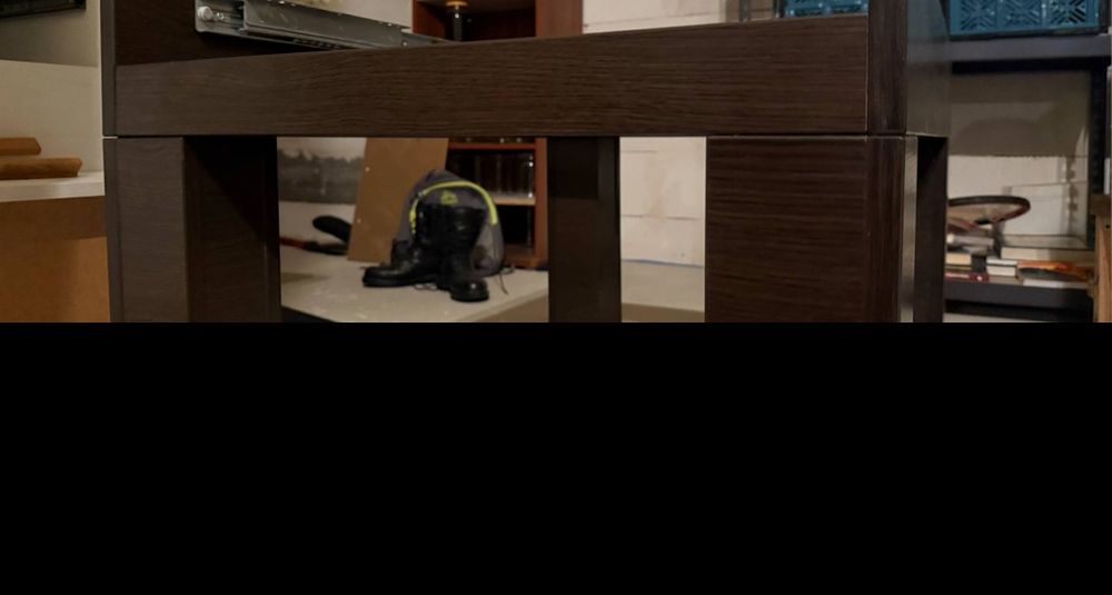 Stół na sprzedaż bardzo ciemny dąb z dostawką duży