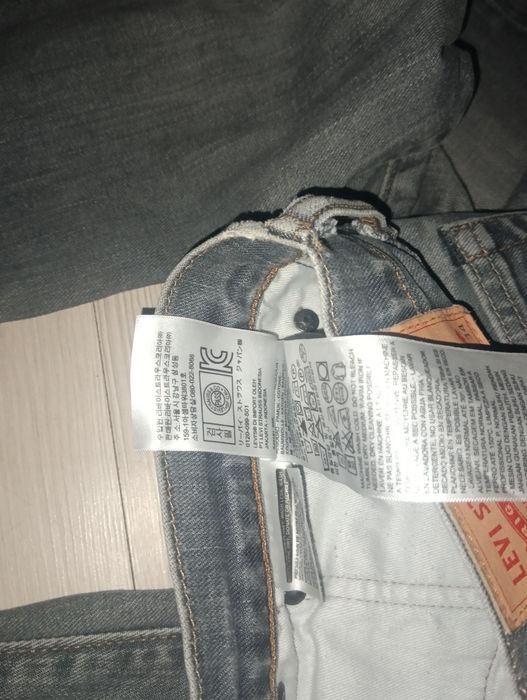 Продам оригінальні джинси LEVIS 511 USA